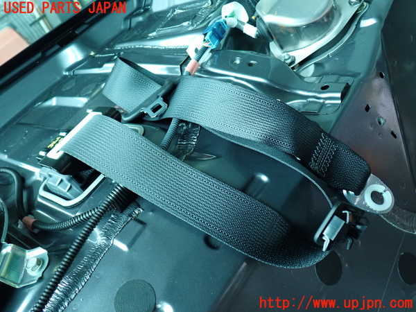 2UPJ-31617135]レクサス・LS460(USF40)真中2列目シートベルト 中古_m0001.jpg