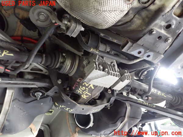 2UPJ-31625445]BMW Z4(LM25)(E89)リアスタビライザー 中古_m0001.jpg