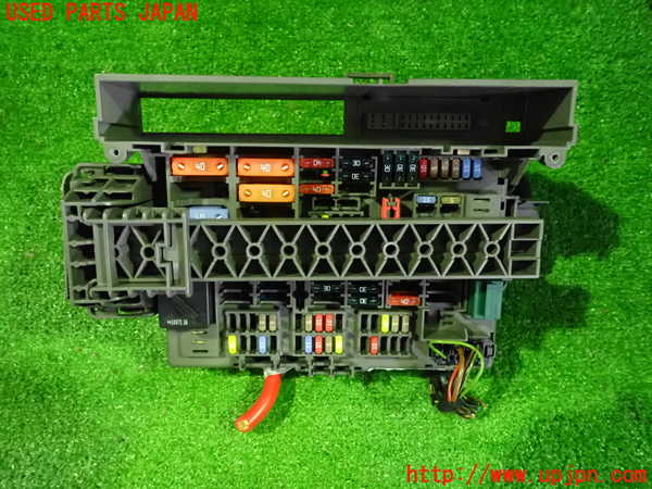 2UPJ-31626741]BMW Z4(LM25)(E89)ヒューズボックス1 中古_m0001.jpg