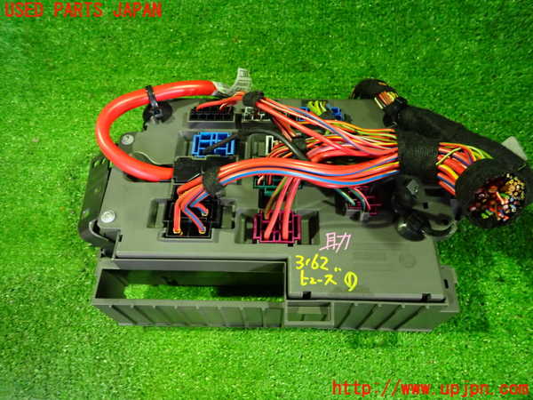2UPJ-31626741]BMW Z4(LM25)(E89)ヒューズボックス1 中古_m0003.jpg