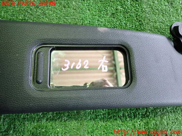 2UPJ-31627625]BMW Z4(LM25)(E89)室内サンバイザー右側 中古_m0003.jpg