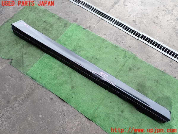 2UPJ-31631390]BMW 320d(3D20)右サイドステップ 中古 (F30)_m0001.jpg
