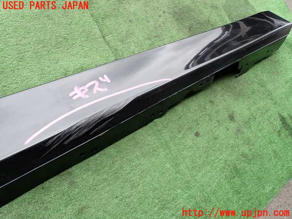 2UPJ-31631390]BMW 320d(3D20)右サイドステップ 中古 (F30)_m0002.jpg