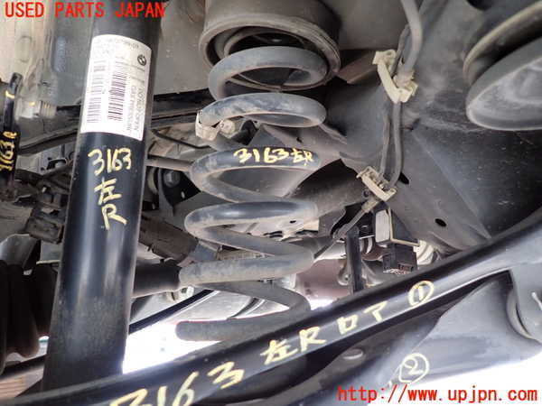 2UPJ-31635105]BMW 320d(3D20)左リアスプリング 中古 (F30)_m0001.jpg