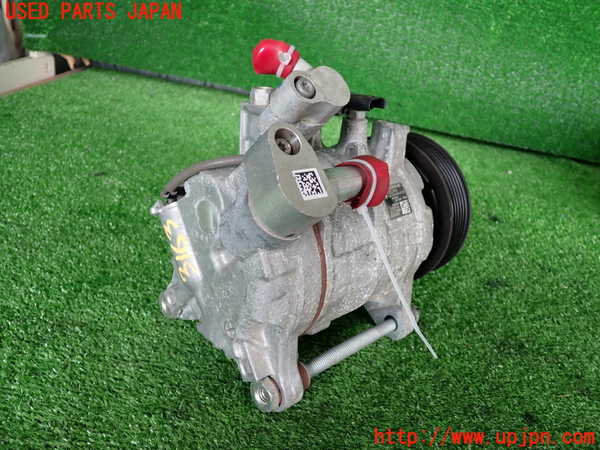 2UPJ-31636025]BMW 320d(3D20)エアコンコンプレッサー 中古 (F30)_m0002.jpg