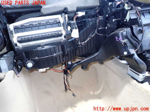 2UPJ-31636081]BMW 320d(3D20)エバポレーター1 中古 (F30)_m0003.jpg