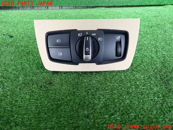 2UPJ-31636285]BMW 320d(3D20)ライトスイッチ 中古 (F30)_m0001.jpg