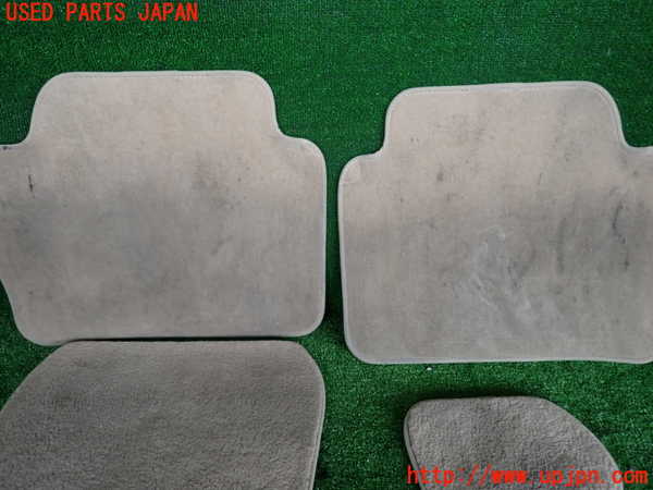 2UPJ-31637800]BMW 320d(3D20)フロアマット 中古 (F30)_m0004.jpg