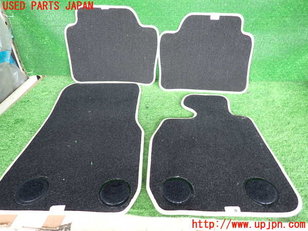 2UPJ-31637800]BMW 320d(3D20)フロアマット 中古 (F30)_m0005.jpg