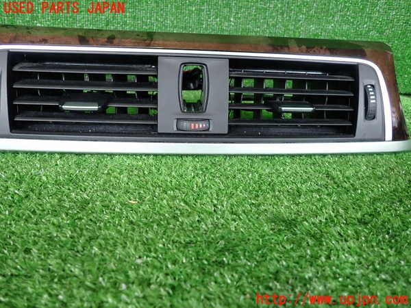 2UPJ-31637528]BMW 320d(3D20)エアコン吹き出し口3 (真中) 中古 (F30)_m0002.jpg