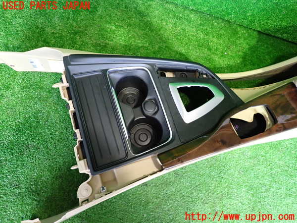 2UPJ-31637540]BMW 320d(3D20)センターコンソール 中古 (F30)_m0002.jpg