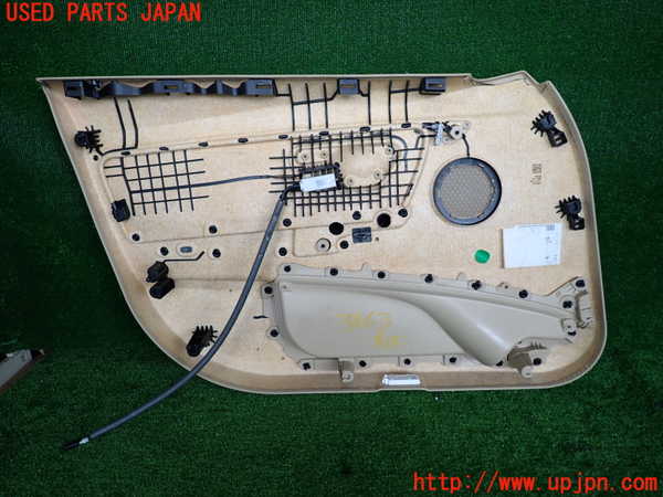2UPJ-31631234]BMW 320d(3D20)右前ドア内張り 中古 (F30)_m0002.jpg