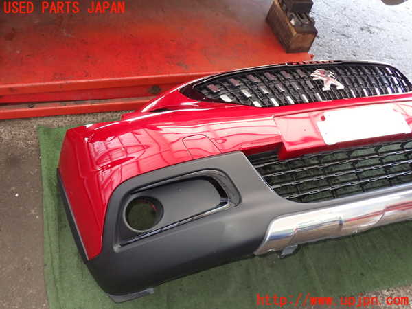 2UPJ-31641010]プジョー・2008(A94HN01)フロントバンパー 中古_m0002.jpg