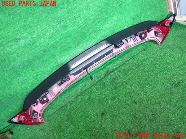 2UPJ-31641520]プジョー・2008(A94HN01)リアスポイラー 中古_m0004.jpg