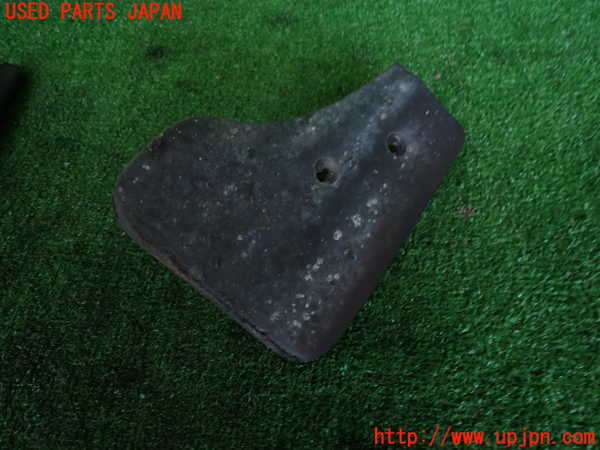 2UPJ-31641452]プジョー・2008(A94HN01)左フロントマッドガード(泥除け) 中古_m0002.jpg