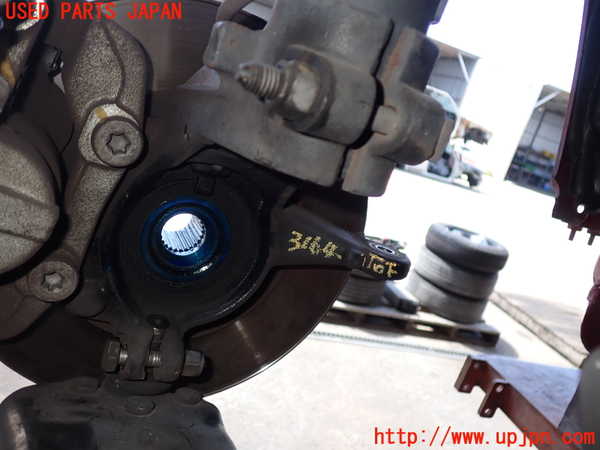 2UPJ-31644290]プジョー・2008(A94HN01)右フロントナックルハブ 中古_m0001.jpg