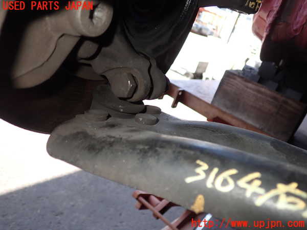 2UPJ-31645176]プジョー・2008(A94HN01)右フロントロアアーム1 中古_m0002.jpg