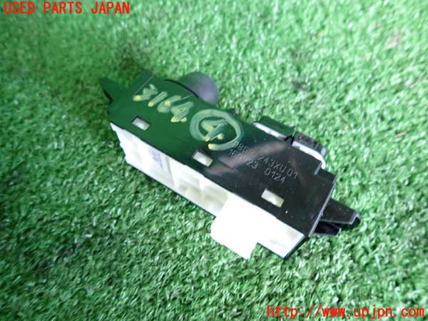 2UPJ-31646309]プジョー・2008(A94HN01)スイッチ4 (MENU) 中古_m0002.jpg