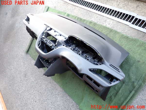 2UPJ-31647505]プジョー・2008(A94HN01)ダッシュボード 中古_m0001.jpg