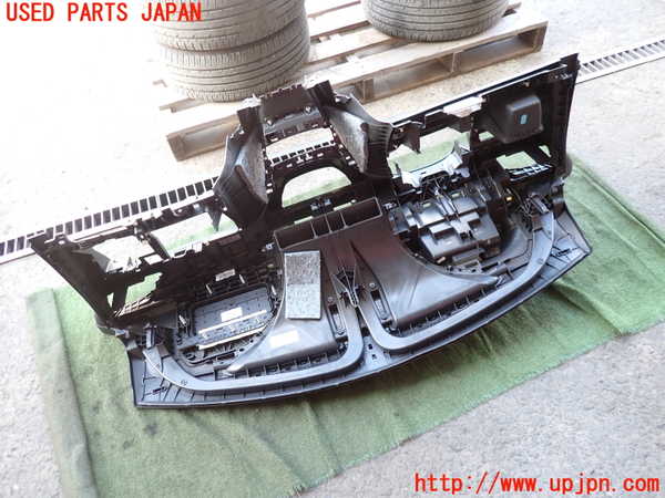 2UPJ-31647505]プジョー・2008(A94HN01)ダッシュボード 中古_m0003.jpg