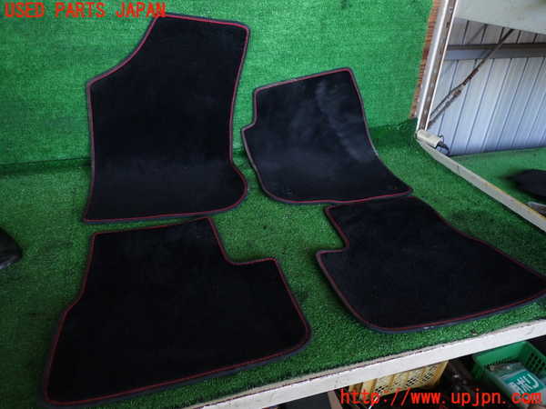 2UPJ-31647800]プジョー・2008(A94HN01)フロアマット 中古_m0001.jpg