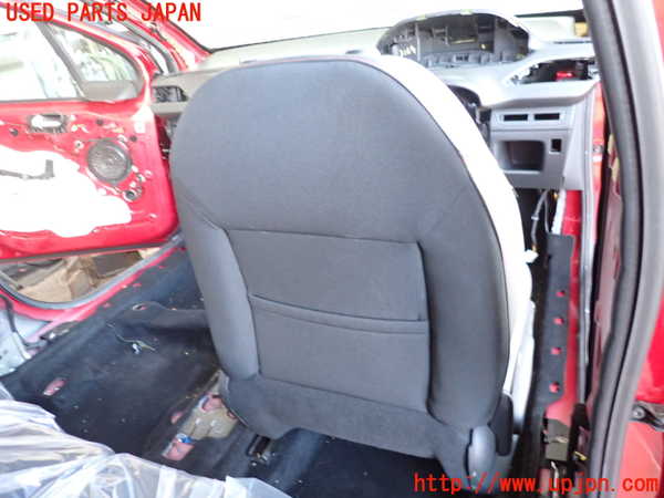 2UPJ-31647035]プジョー・2008(A94HN01)運転席シート 中古_m0004.jpg