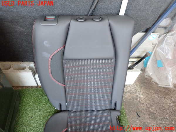 2UPJ-31647405]プジョー・2008(A94HN01)右リアシート 中古_m0002.jpg