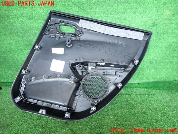 2UPJ-31641324]プジョー・2008(A94HN01)左後ドア内張り 中古_m0003.jpg