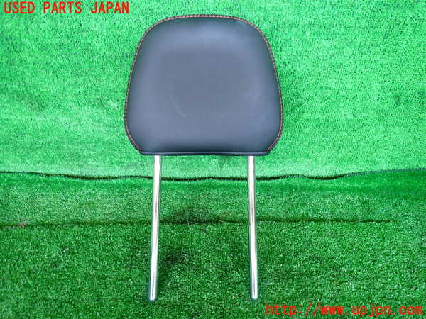 2UPJ-31647040]プジョー・2008(A94HN01)運転席ヘッドレスト 中古_m0001.jpg