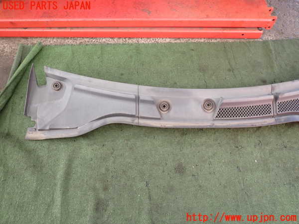 2UPJ-31661190]ベンツ B180(246242)(246)カウルトップ 中古_m0002.jpg