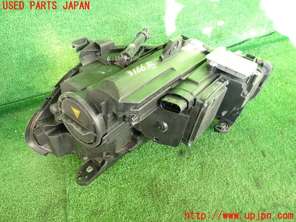 2UPJ-31661130]ベンツ B180(246242)(246)右ヘッドライト HID 中古_m0002.jpg