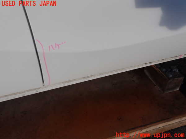 2UPJ-31661230]ベンツ B180(246242)(246)右前ドア 中古(43R-00049 M25)_m0002.jpg