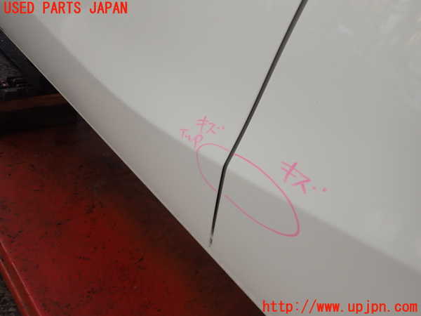 2UPJ-31661260]ベンツ B180(246242)(246)左前ドア 中古(43R-00049 M25)_m0002.jpg