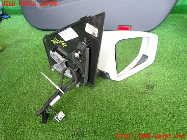 2UPJ-31661210]ベンツ B180(246242)(246)右ドアミラー 中古_m0003.jpg