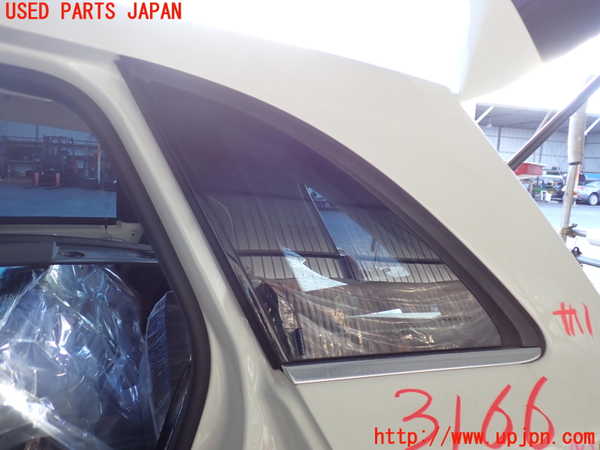 2UPJ-31661382]ベンツ B180(246242)(246)左クォーターガラス 中古(43R-00048 M187)_m0001.jpg