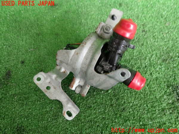 2UPJ-31662110]ベンツ B180(246242)(246)ウォーターポンプ 中古_m0002.jpg
