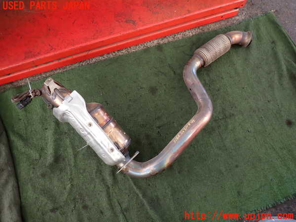 2UPJ-31662661]ベンツ B180(246242)(246)触媒1 中古_m0001.jpg