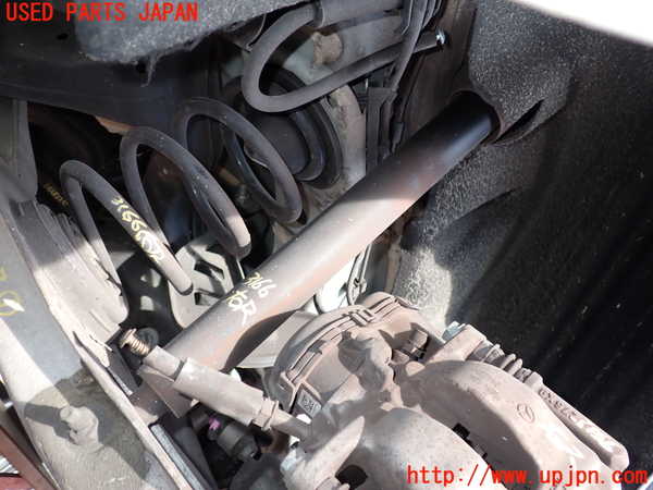 2UPJ-31665070]ベンツ B180(246242)(246)右リアショックアブソーバー 中古_m0001.jpg