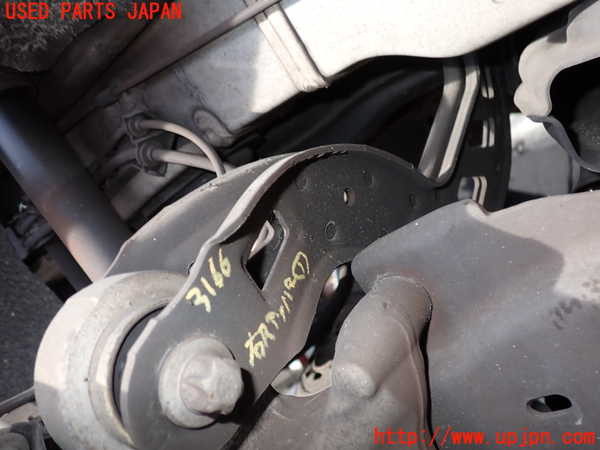 2UPJ-31665146]ベンツ B180(246242)(246)右リアアッパーアーム1 中古_m0001.jpg