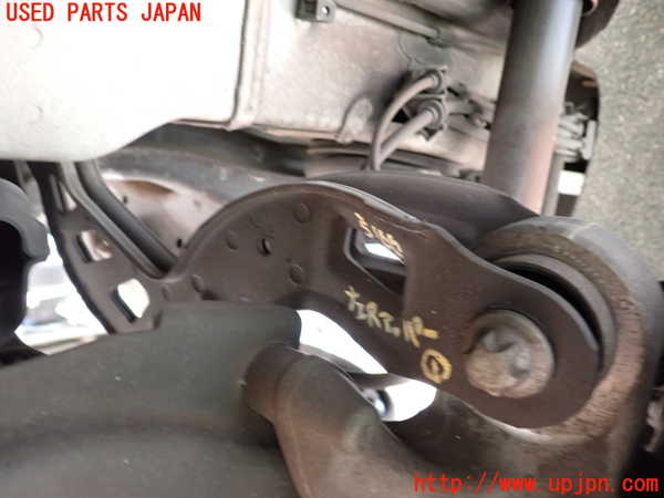 2UPJ-31665156]ベンツ B180(246242)(246)左リアアッパーアーム1 中古_m0001.jpg