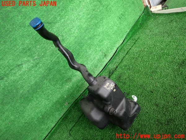 2UPJ-31666791]ベンツ B180(246242)(246)ウォッシャータンク1 中古_m0001.jpg