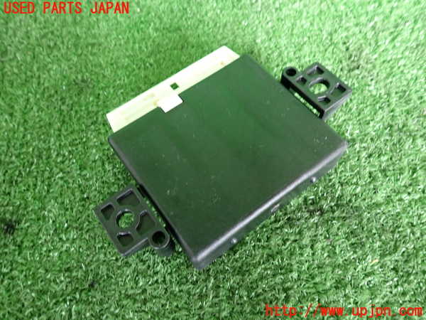 2UPJ-31666146]ベンツ B180(246242)(246)コンピューター1 (Parking Assist Control) 中古_m0002.jpg