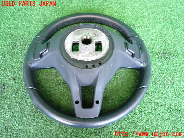 2UPJ-31667855]ベンツ B180(246242)(246)ステアリングホイール 中古_m0002.jpg