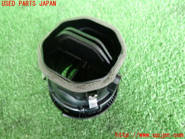 2UPJ-31667528]ベンツ B180(246242)(246)エアコン吹き出し口3 (左) 中古_m0003.jpg