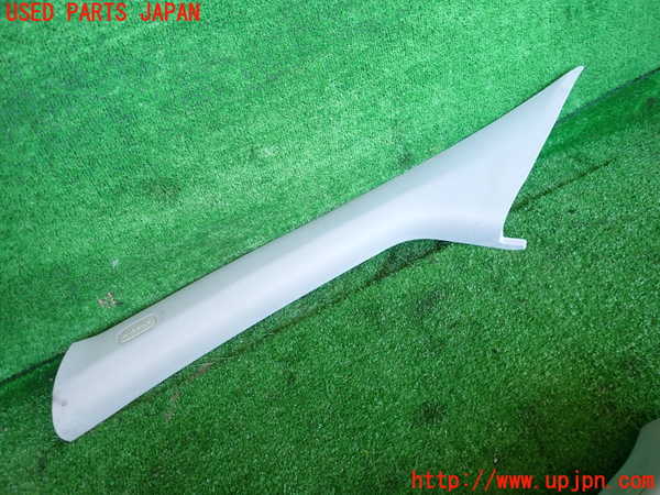 2UPJ-31667660]ベンツ B180(246242)(246)左フロントピラートリム 中古_m0001.jpg