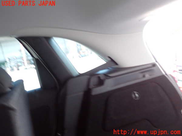 2UPJ-31667675]ベンツ B180(246242)(246)右リアピラートリム 中古_m0002.jpg