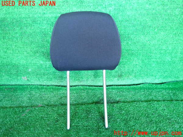 2UPJ-31667040]ベンツ B180(246242)(246)運転席ヘッドレスト 中古_m0001.jpg