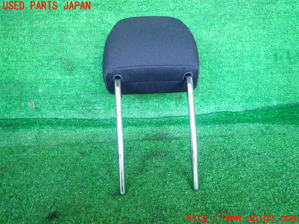 2UPJ-31667040]ベンツ B180(246242)(246)運転席ヘッドレスト 中古_m0002.jpg