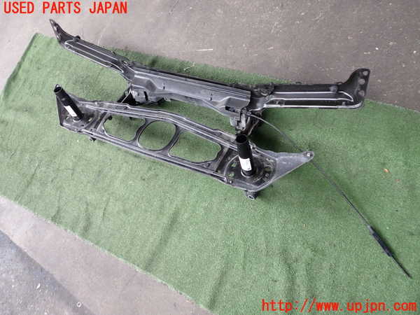 2UPJ-31671041]BMW 320i(AV22)コアサポート 中古  E46_m0003.jpg