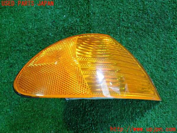 2UPJ-31671160]BMW 320i(AV22)右ウィンカーレンズ 中古  E46_m0001.jpg